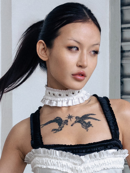 Ruffled Temper Eyelet Choker